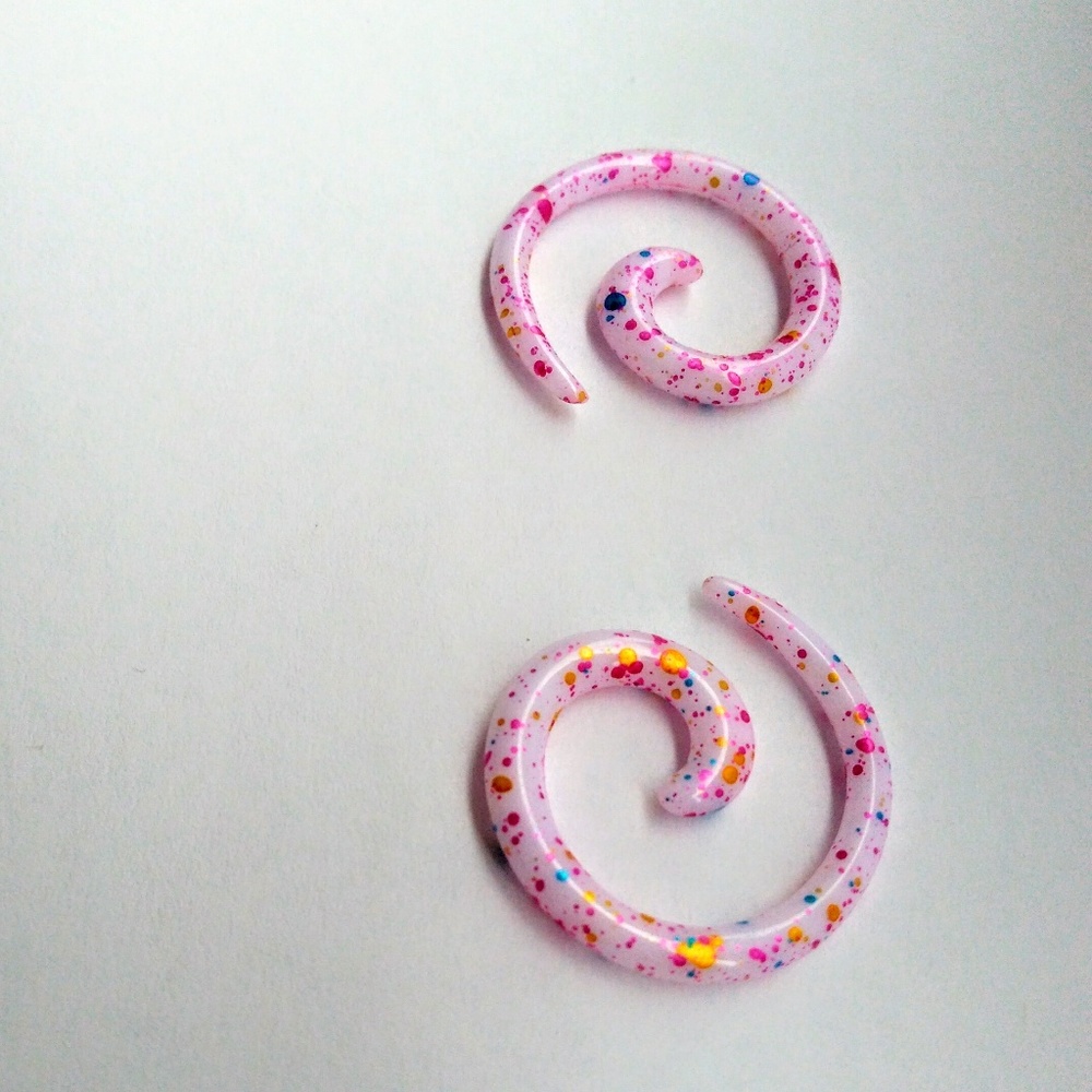 Size 8 Gauges